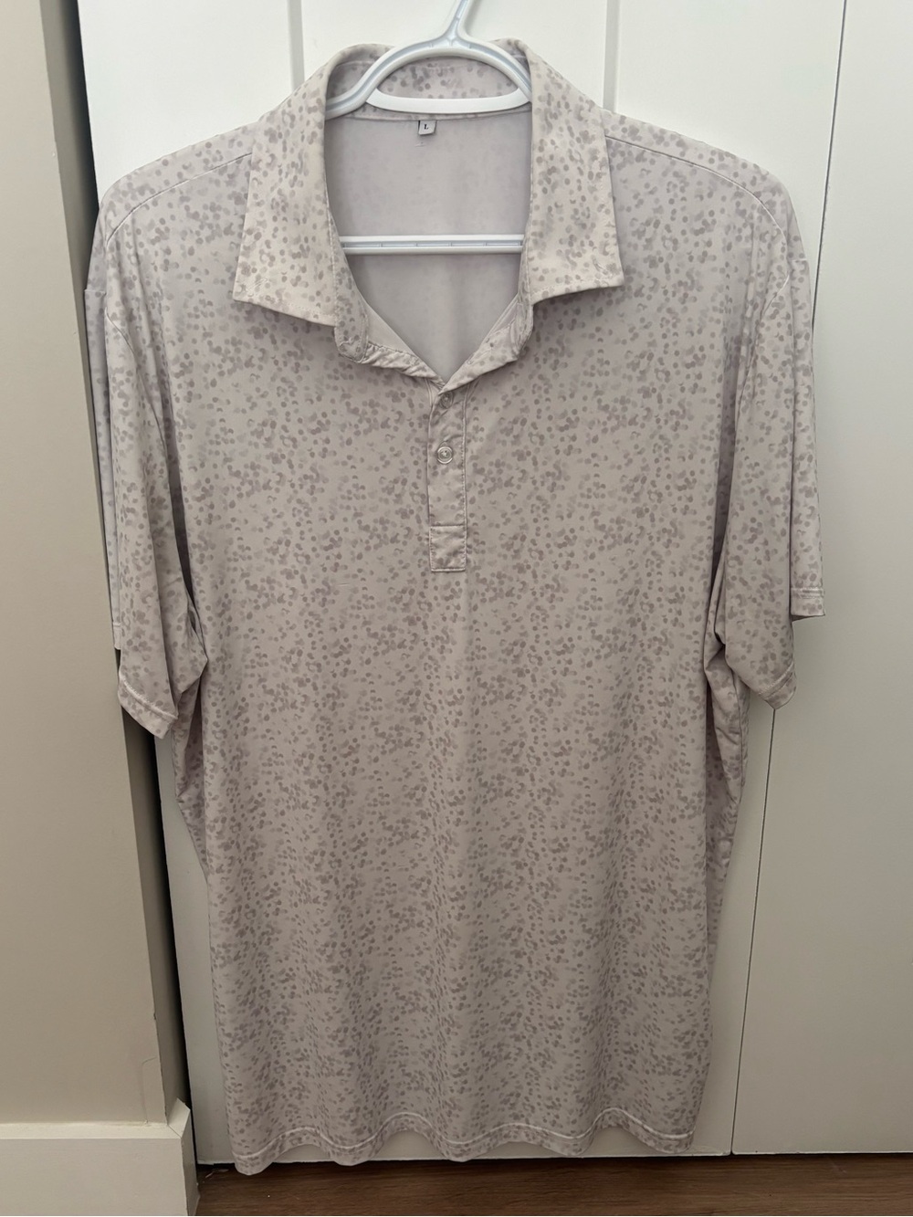 State & Liberty Abstract Dots Polo